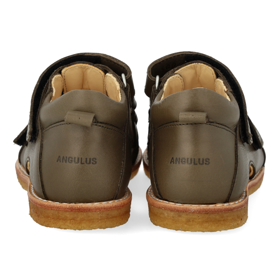 Toddler sandal with velcro closure