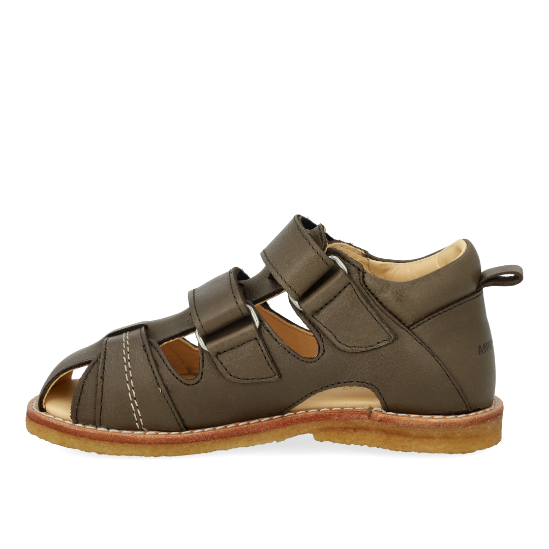 Toddler sandal with velcro closure