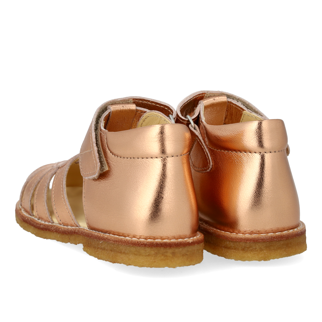 Toddler heart sandal with Velcro closure