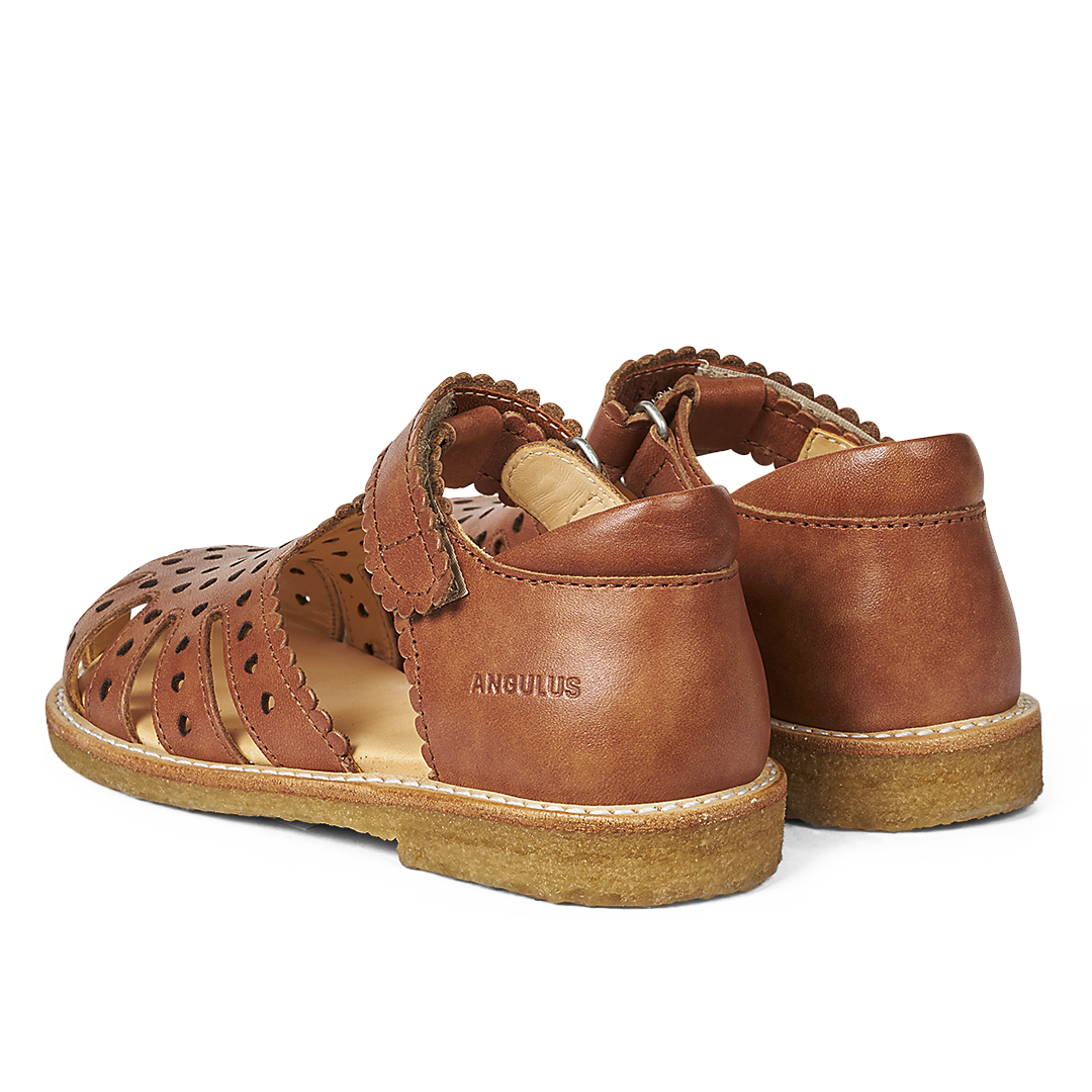 Sandal with mini hearts and Velcro closure