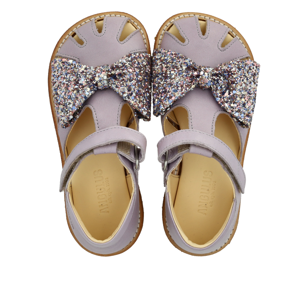 Sandal with glitter bow and Velcro closure