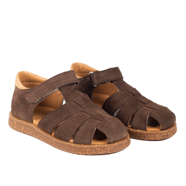 Sandal with adjustable velcro closure