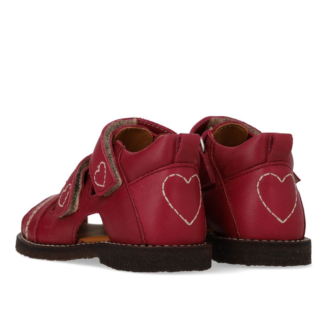 Toddler sandal with contrasting heart embroidery