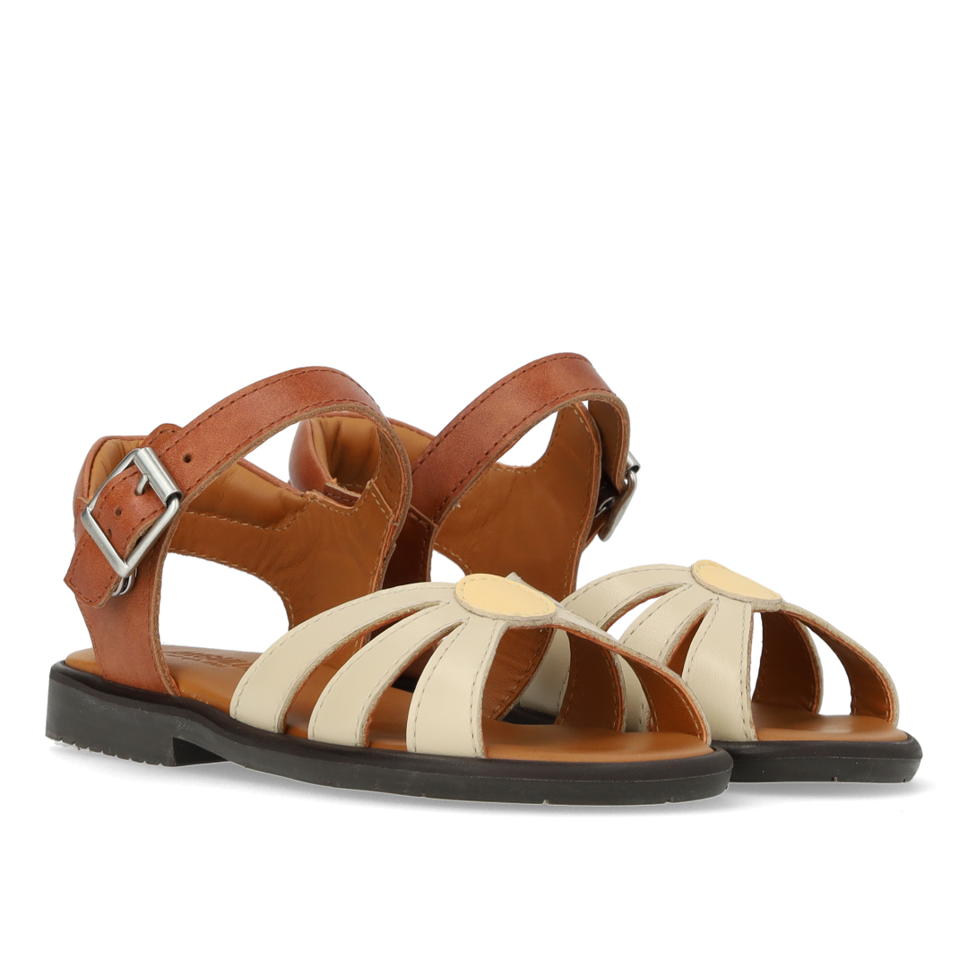 Daisy sandal with contrasting colors