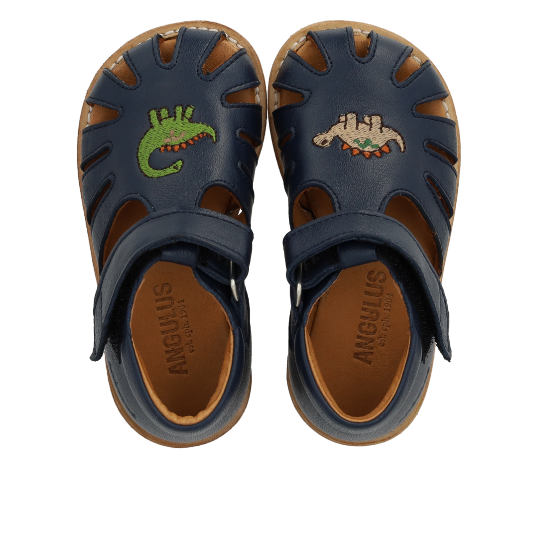 Closed-toe sandal with dino embroidery