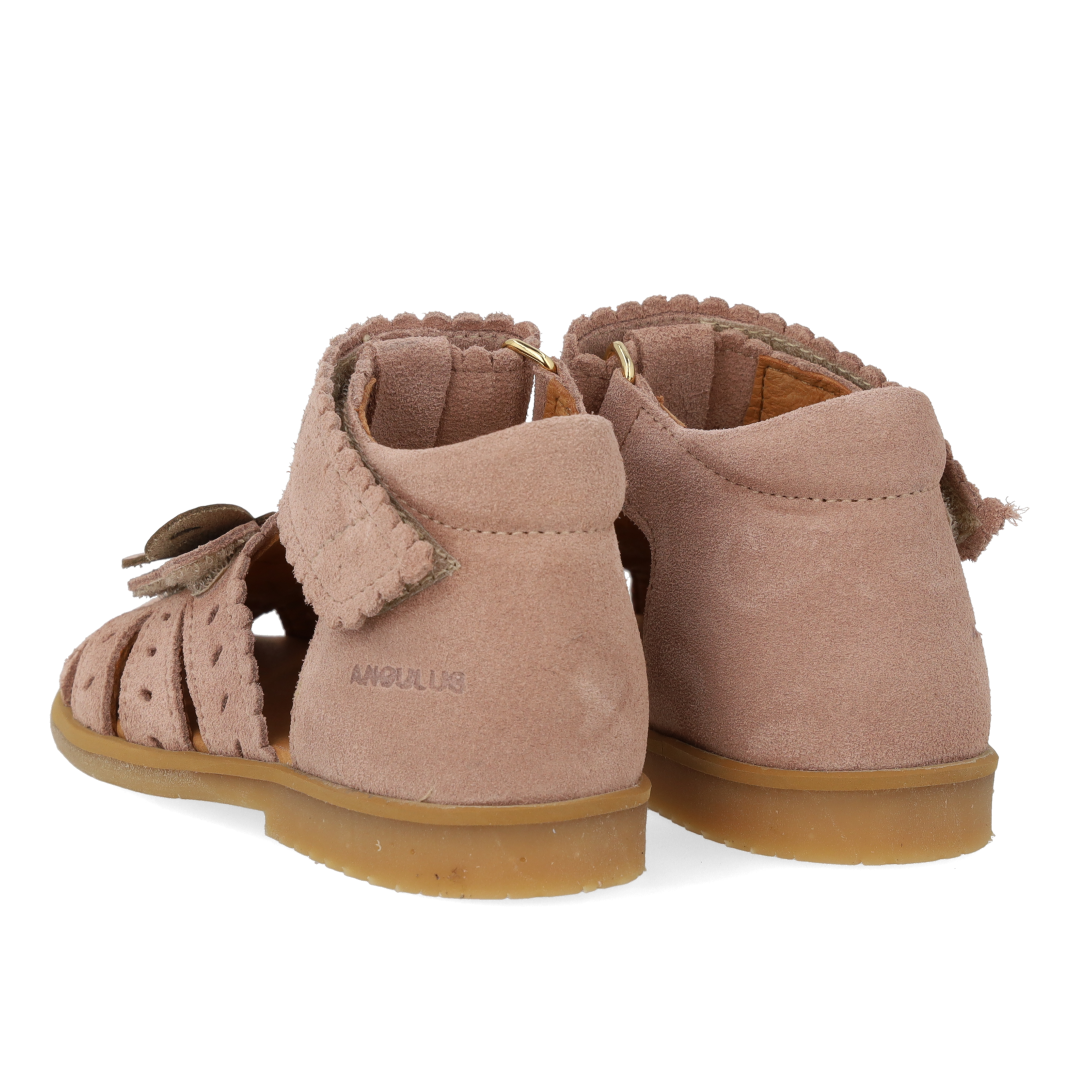 Sandal with butterfly and double velcro