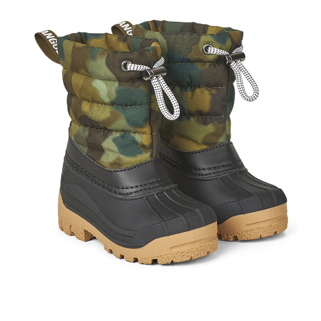 Thermal boot with wool lining