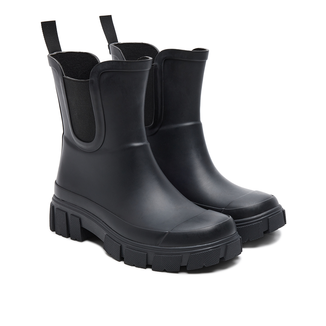rain boot with chunky track sole