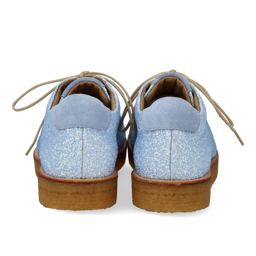 Glitter sneaker with platform sole