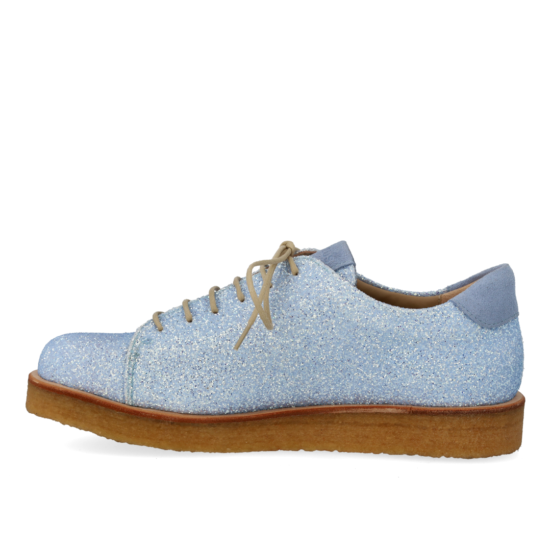 Glitter sneaker with platform sole