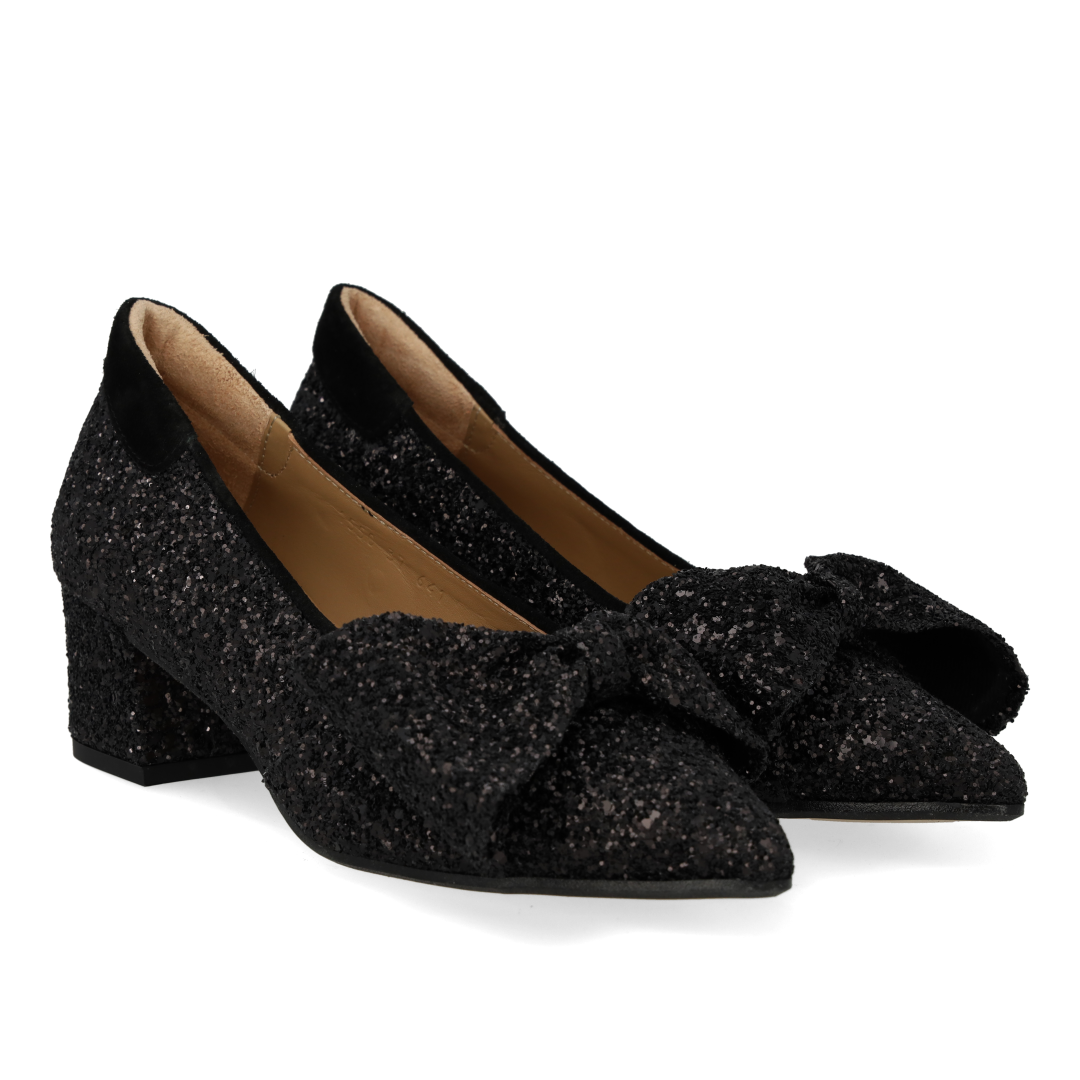 Bow pump in sparkling glitter