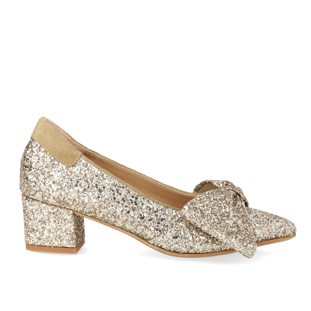 Bow pump in sparkling glitter