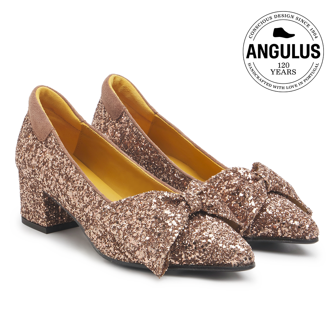 Bow pump in sparkling glitter