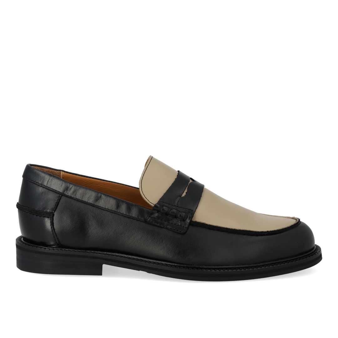 Classic Penny loafer with colourblock