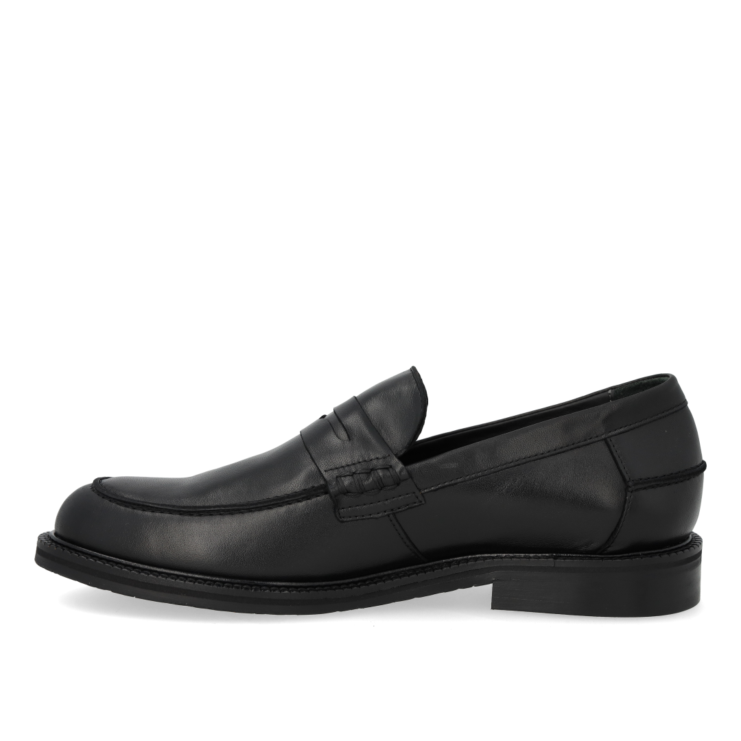 Penny loafer
