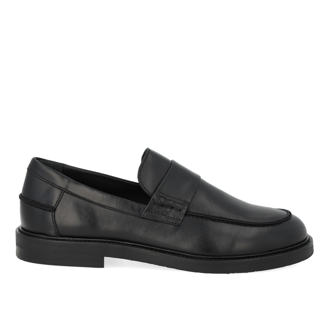 Classic Penny loafer with wide fit