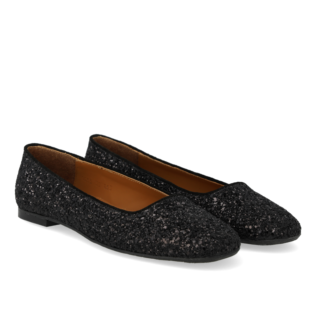 ballerinas in sparkling glitter