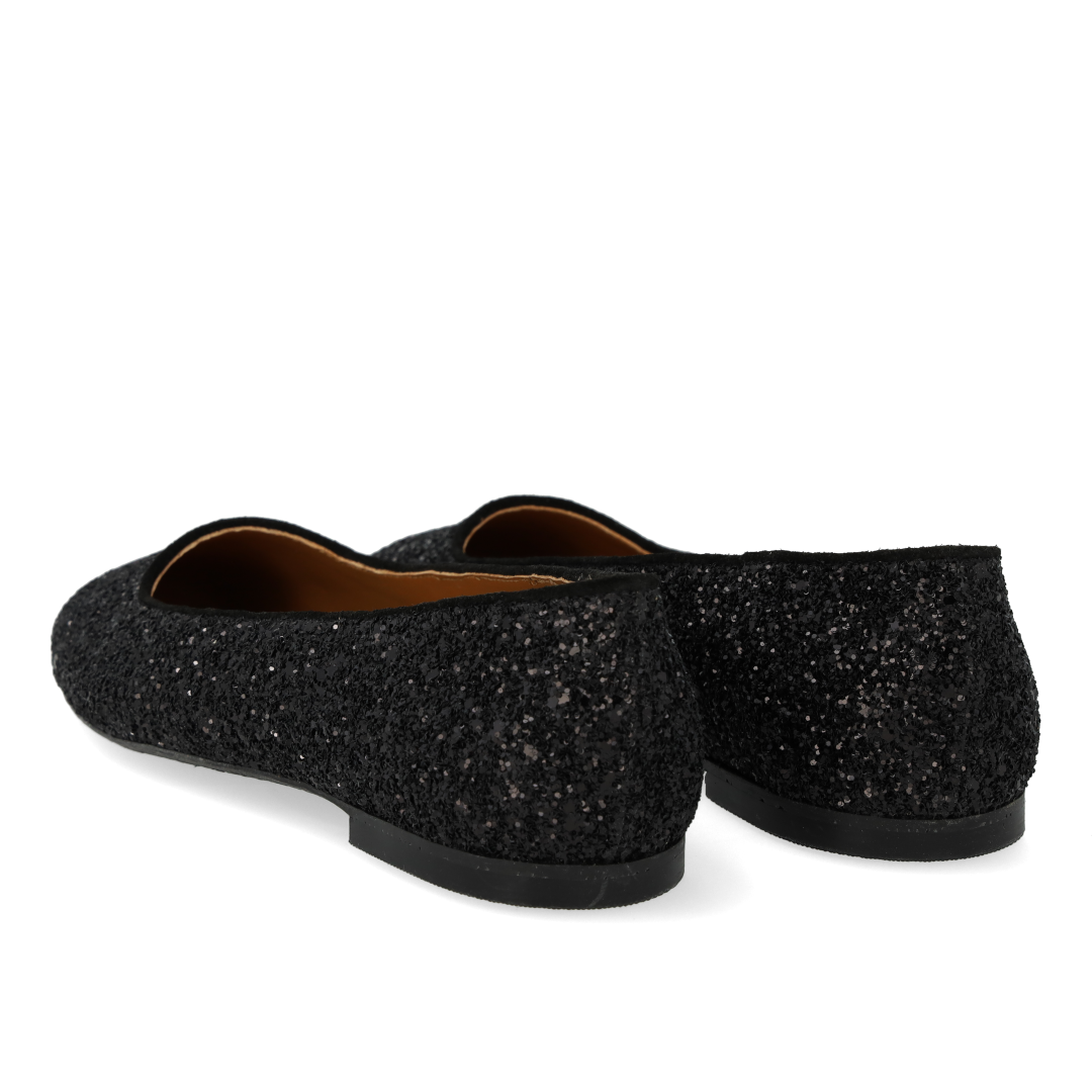ballerinas in sparkling glitter