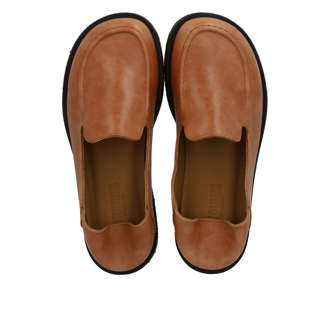 Loafer with wide fit