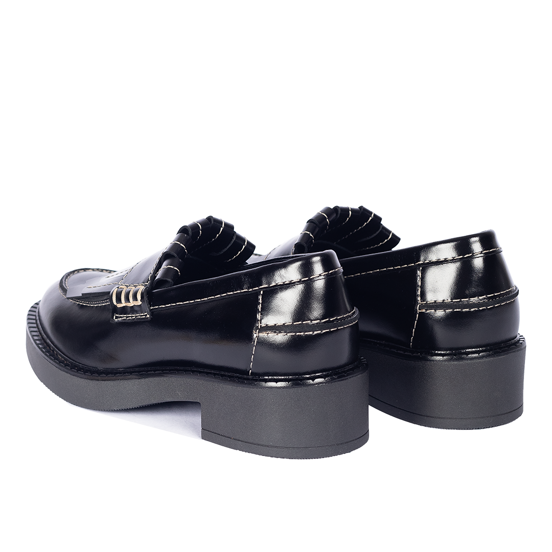Chunky Penny loafer with fringes