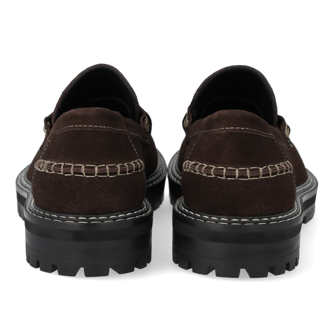 Penny loafer with contrast stitching