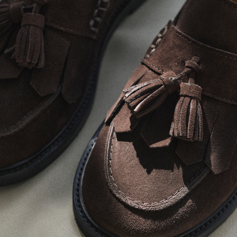 wide loafer with fringe and tassel detail