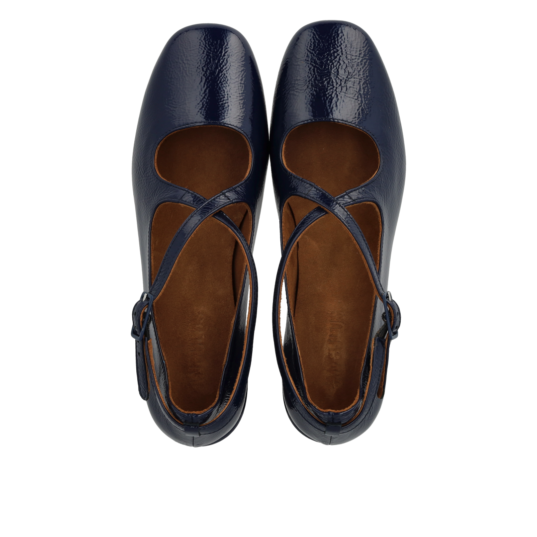 High-heeled Mary Jane with cross detail