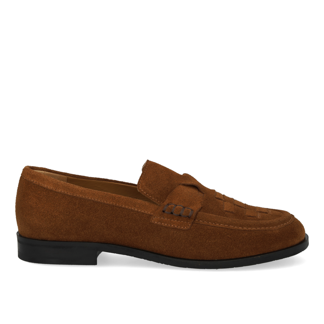 Loafer with braided detail