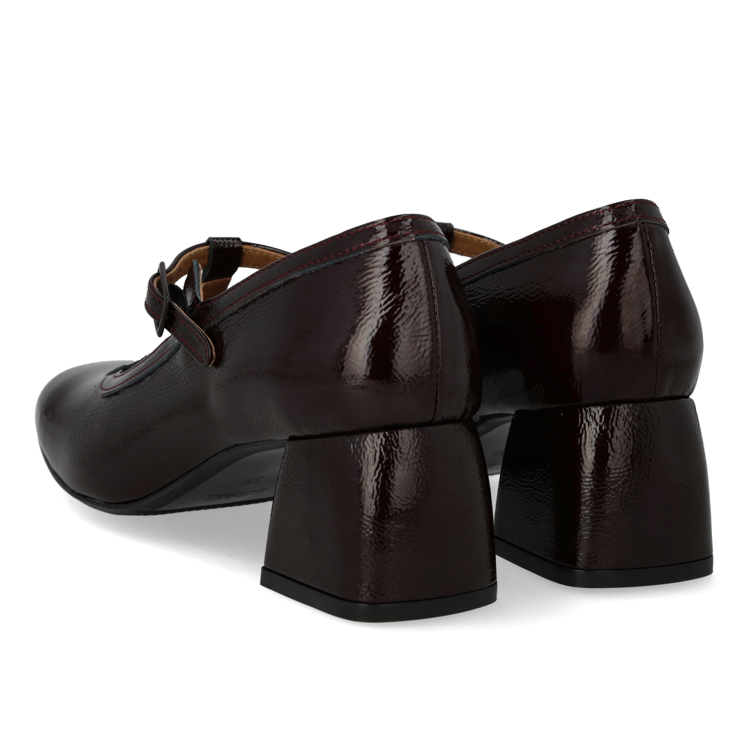 Mary Jane pump