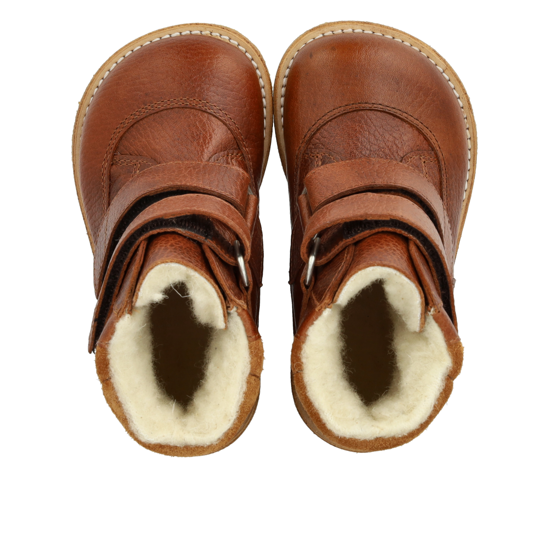 TEX-boot with velcro closure