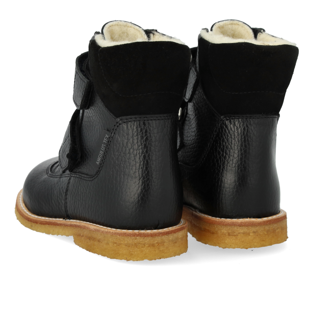 TEX-boot with velcro closure