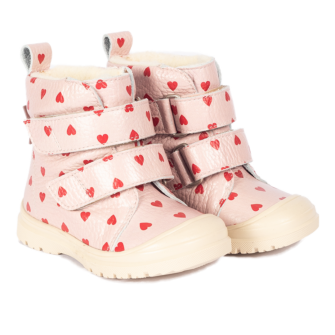 TEX-leather boot with Merino wool lining and heart print