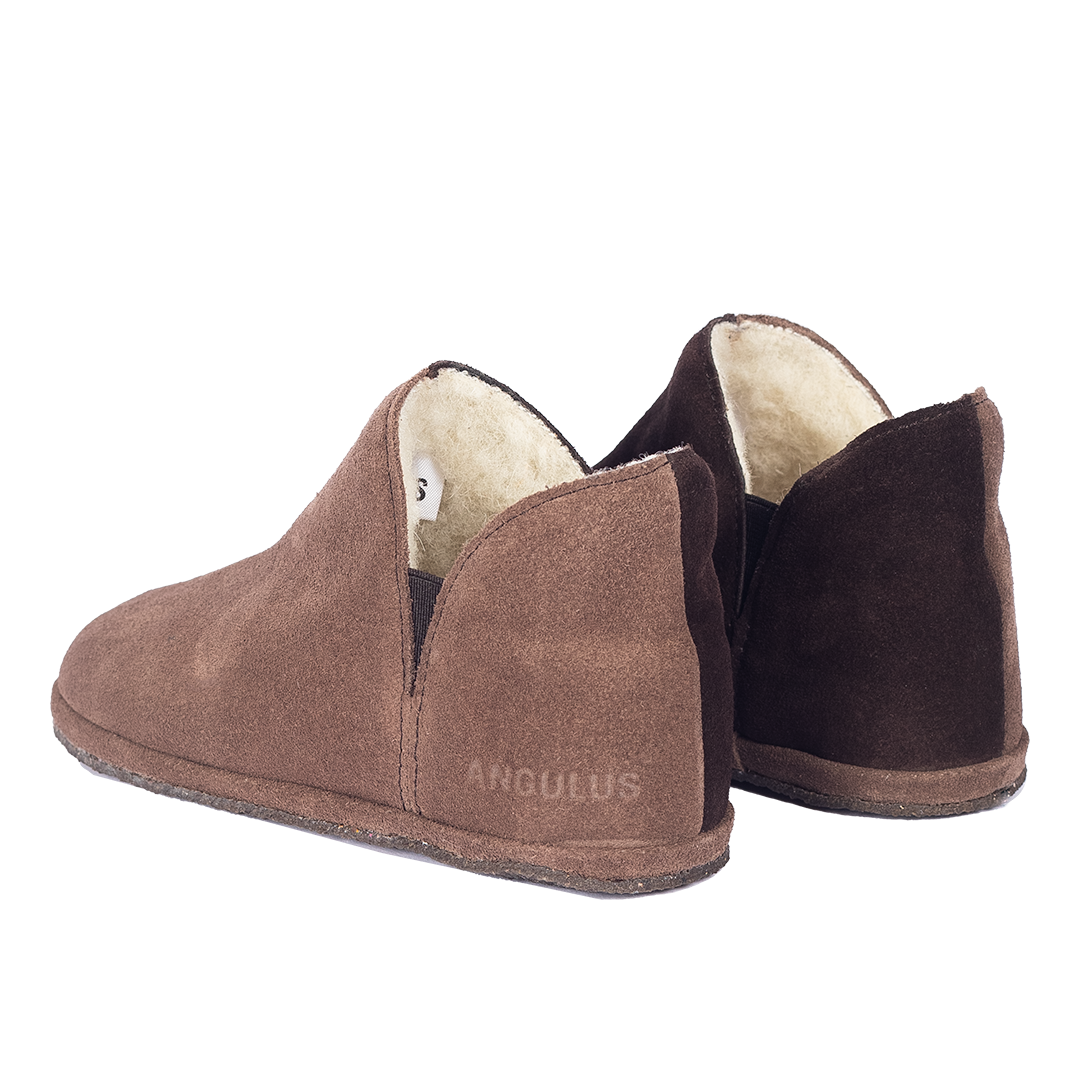 Two-tone slippers with soft lambswool lining