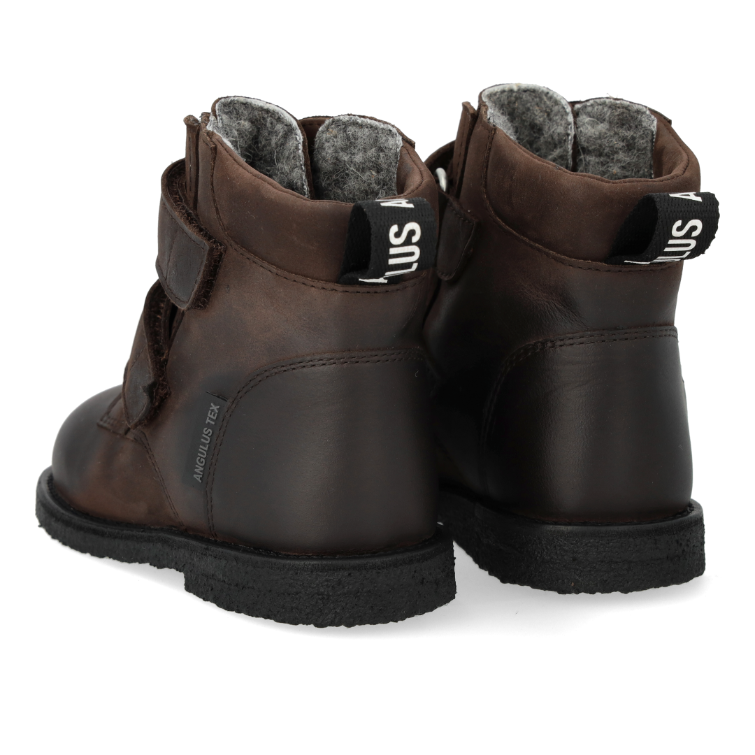 TEXboot with velcro and logo strap