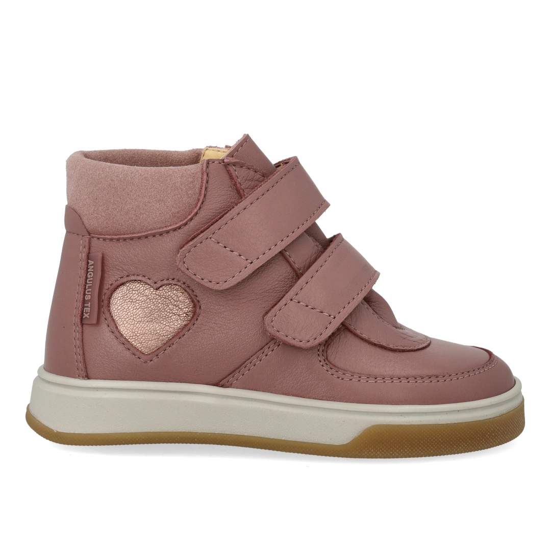 High-top TEX sneaker with patent heart
