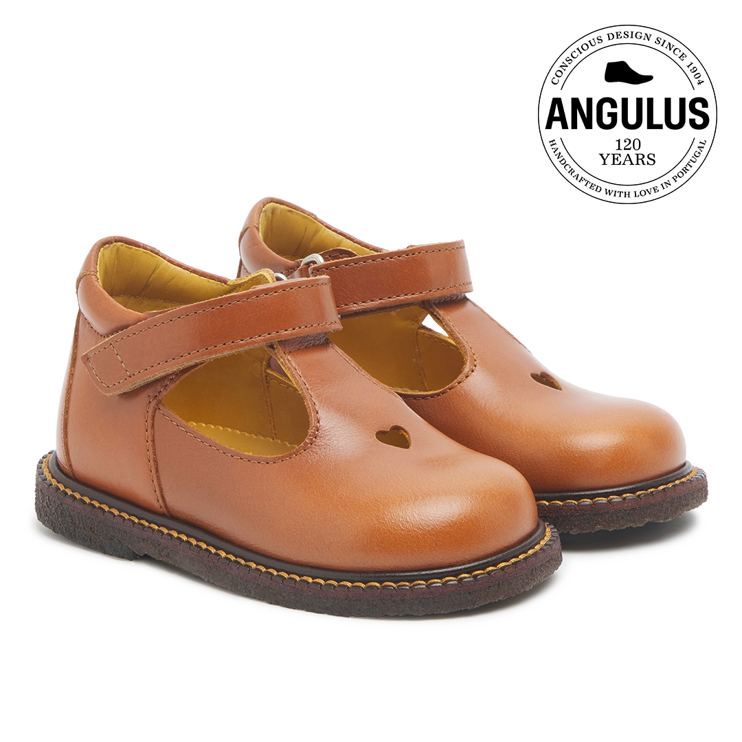 Heart mary janes shop