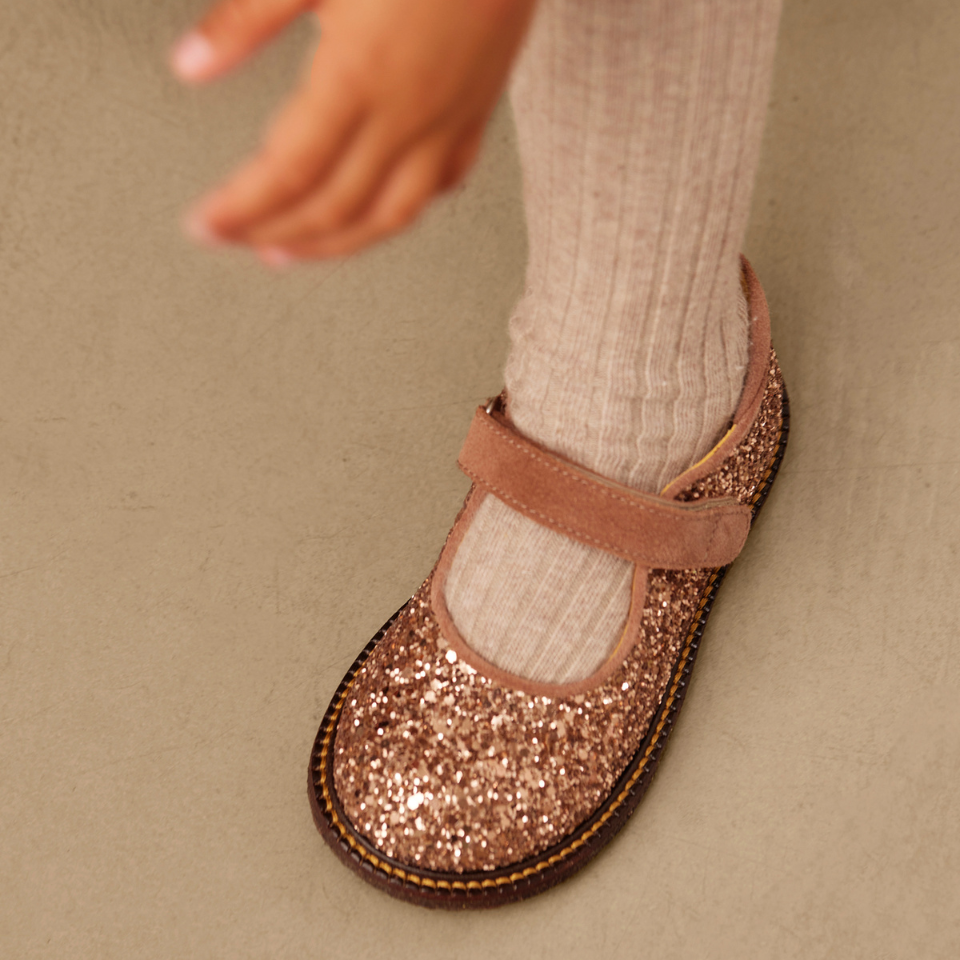 Tulle shoes in sparkling glitter