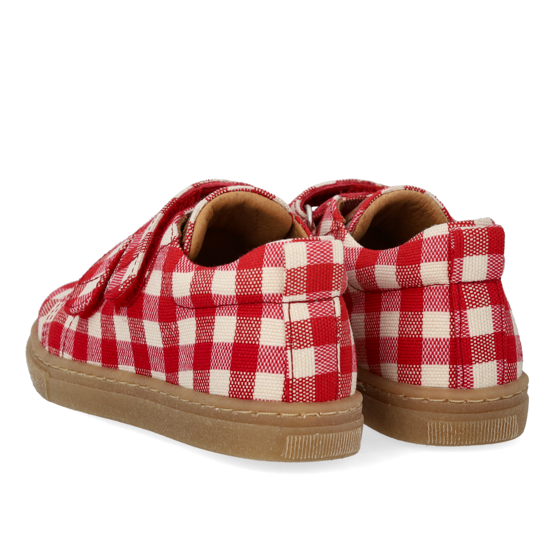 Classic sneaker in recycled cotton canvas