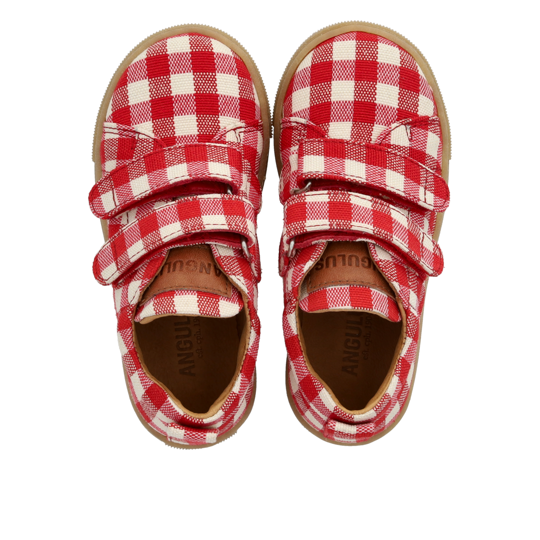 Classic sneaker in recycled cotton canvas
