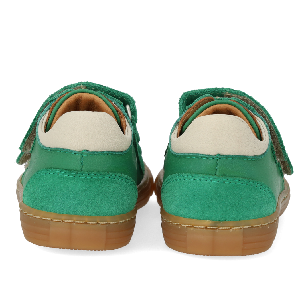 Sporty colour-block sneaker for beginners