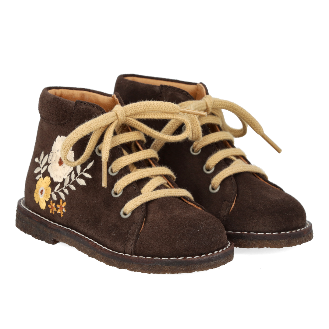 Toddler lace-up shoes with floral embroidery
