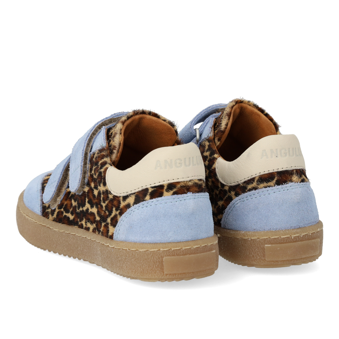 Court-style sneaker with pony hair