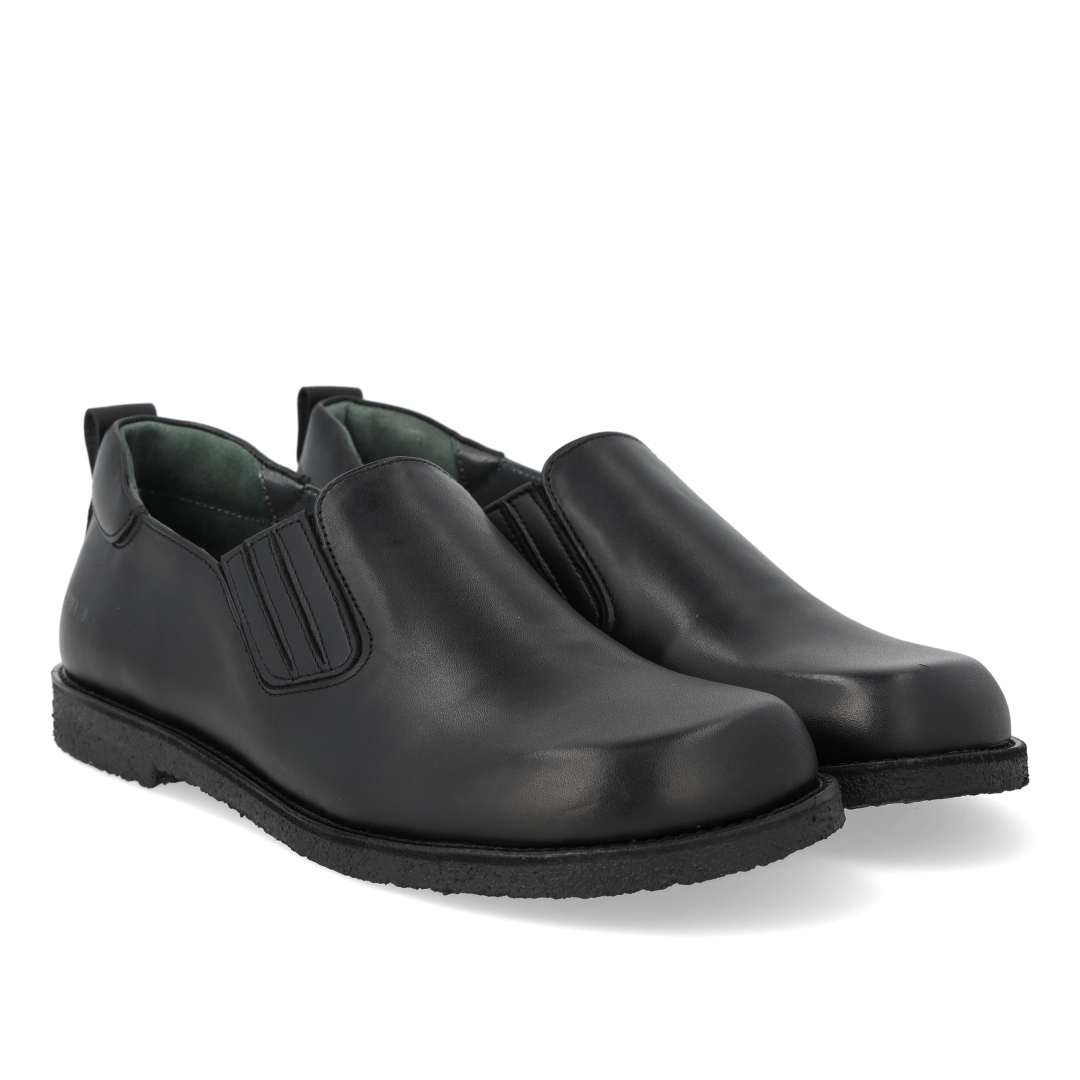 Shoes with elastic