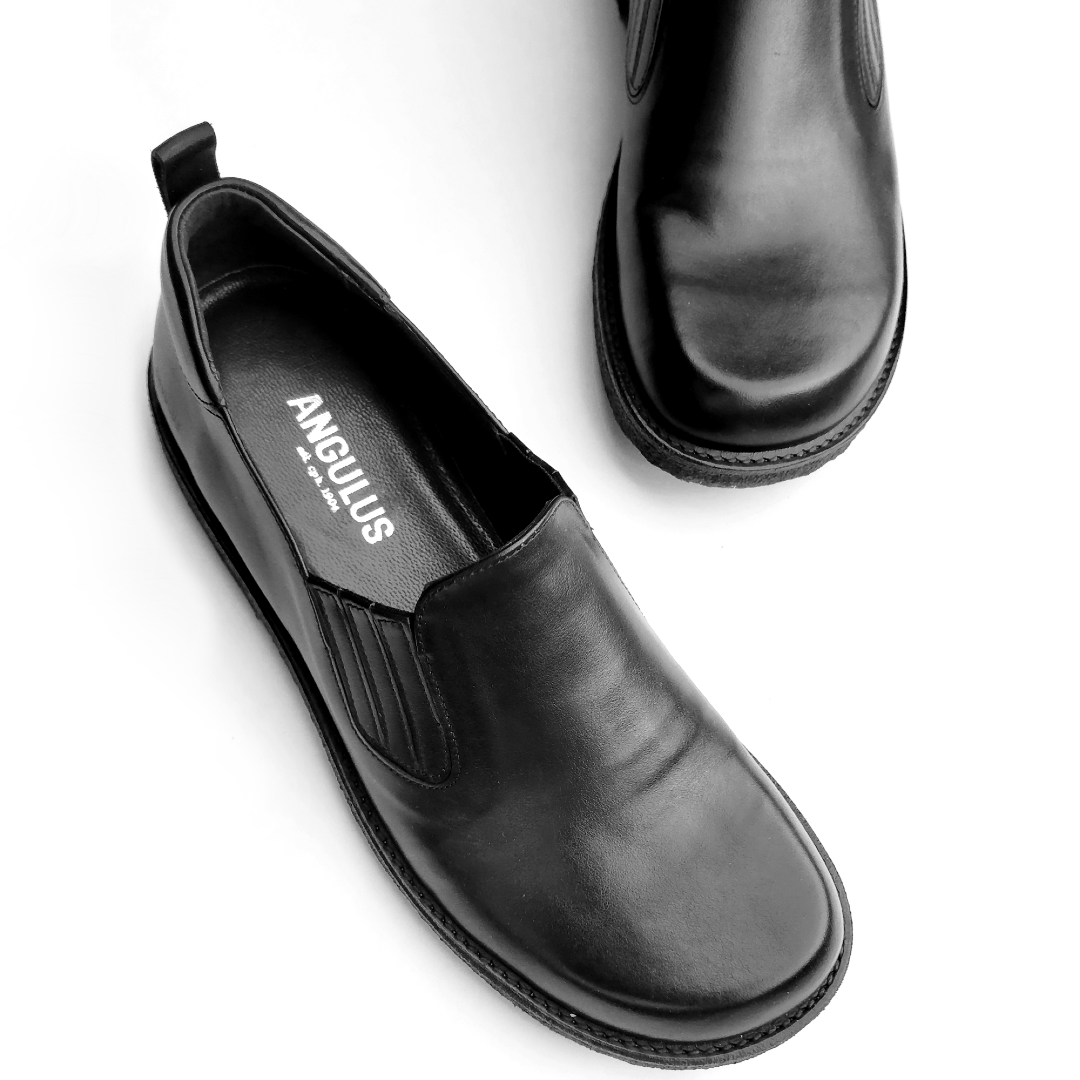 Shoes with elastic