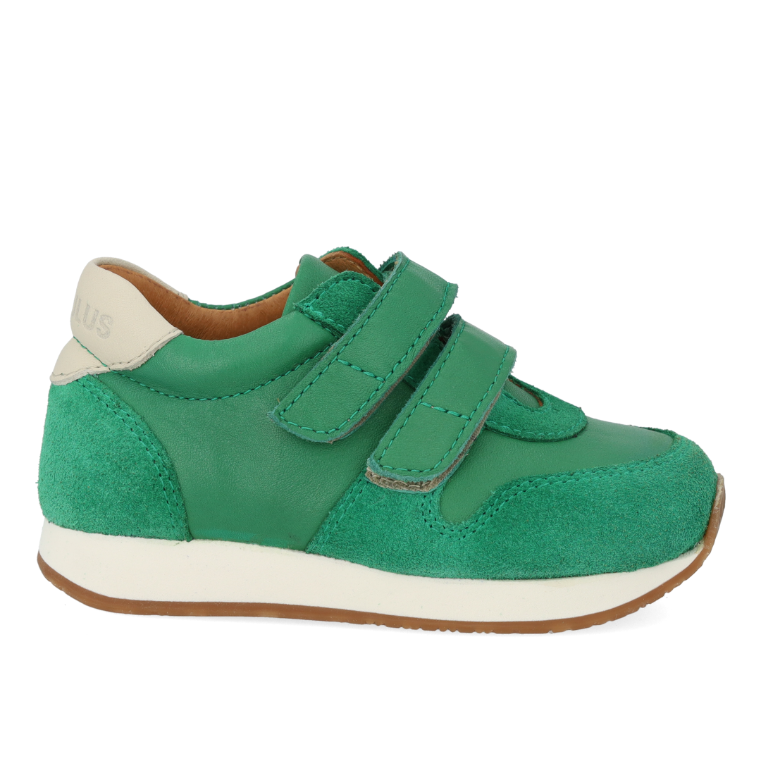 Sporty sneaker