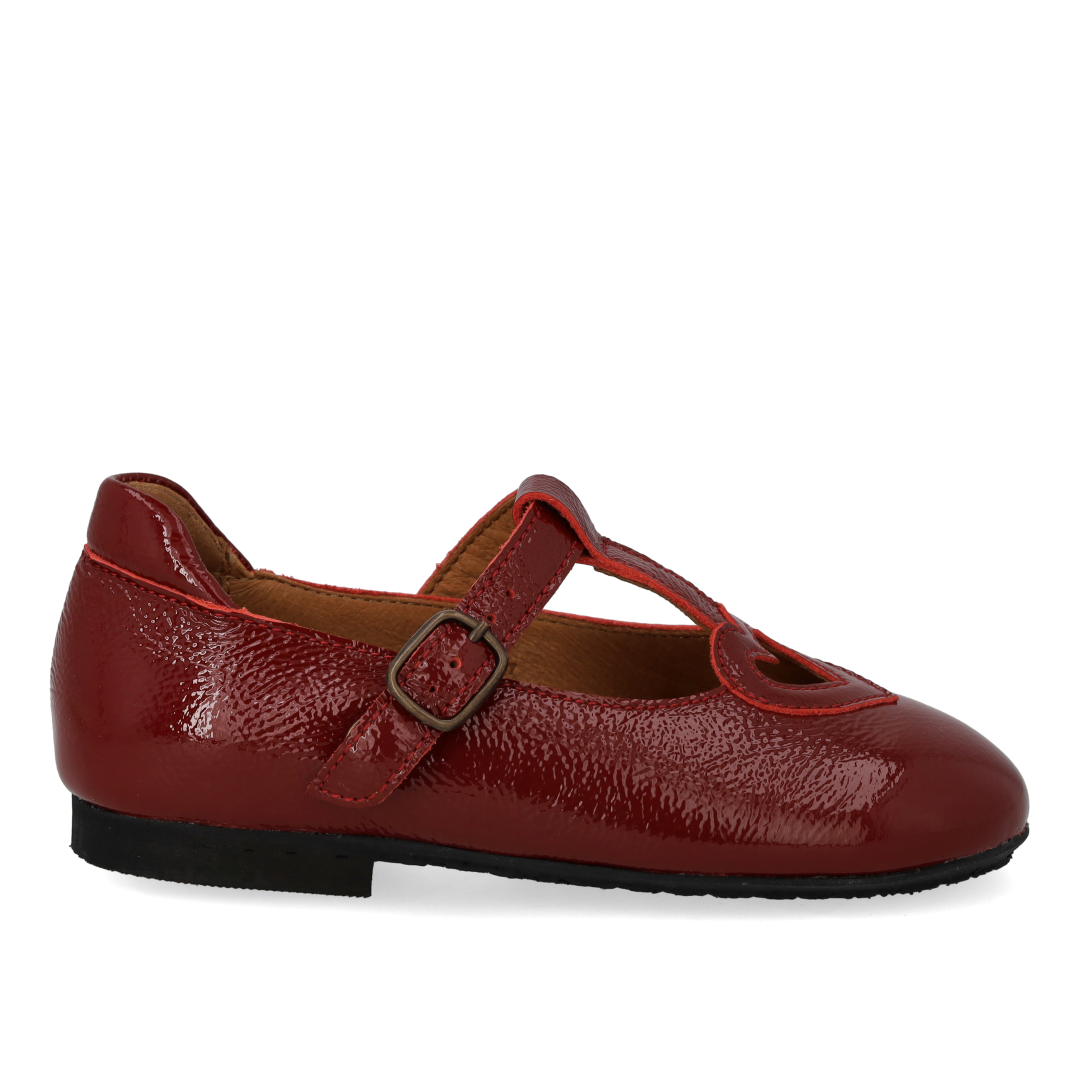 T-bar ballerina with cut-out heart