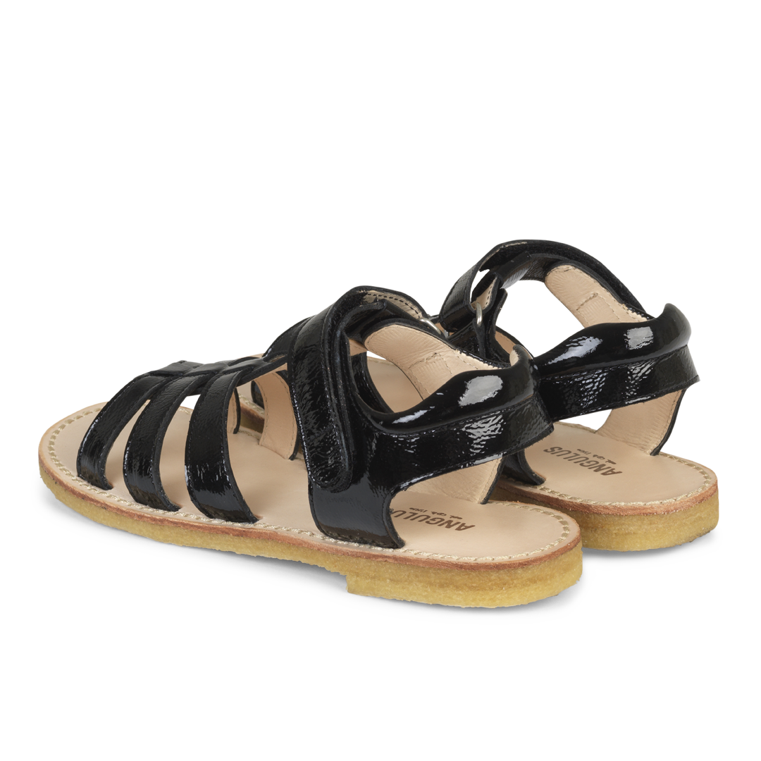 Sandal with T-strap and velcro closure
