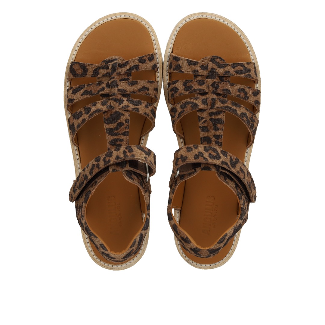 Sandal with T-strap and velcro closure