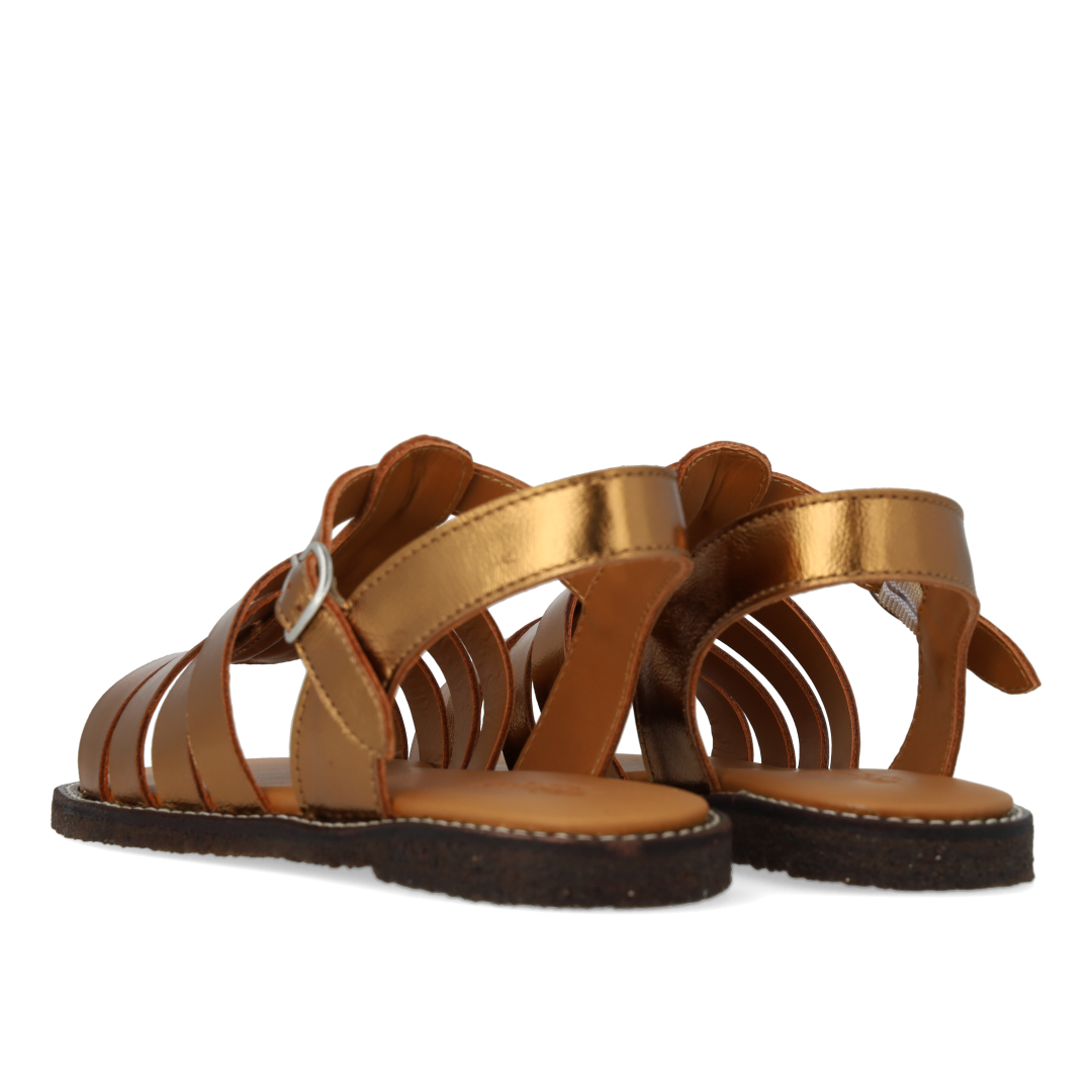 Open-toe sandal with buckle closure