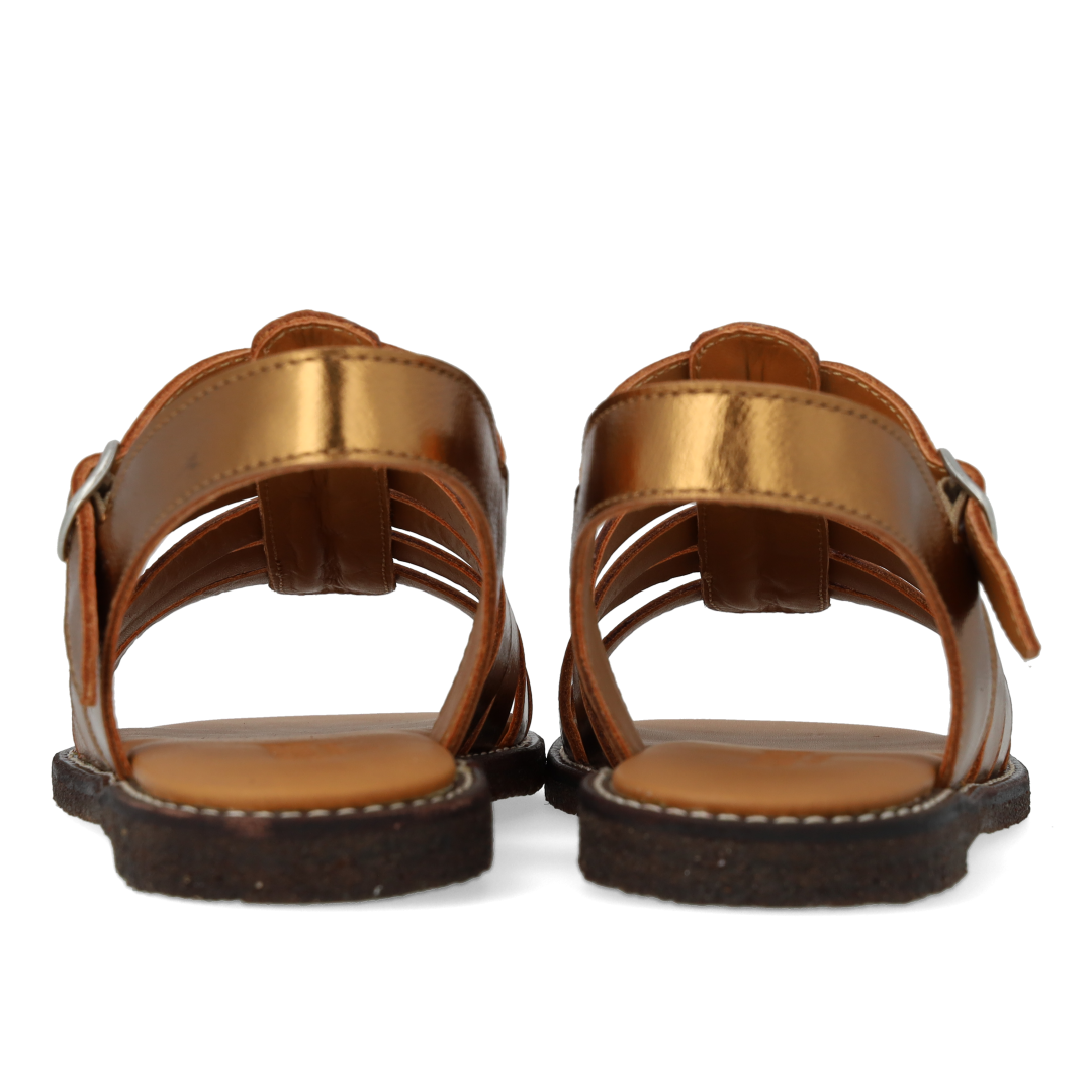 Open-toe sandal with buckle closure